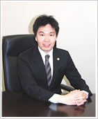 弁護士 岩本健太郎
